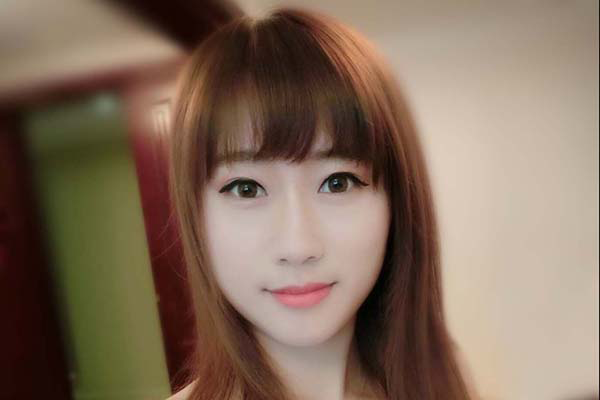 亲笔签名 2019年珍宝之瓶 - Yuno亲笔签名