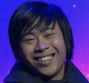 伞兵一号卢本伟