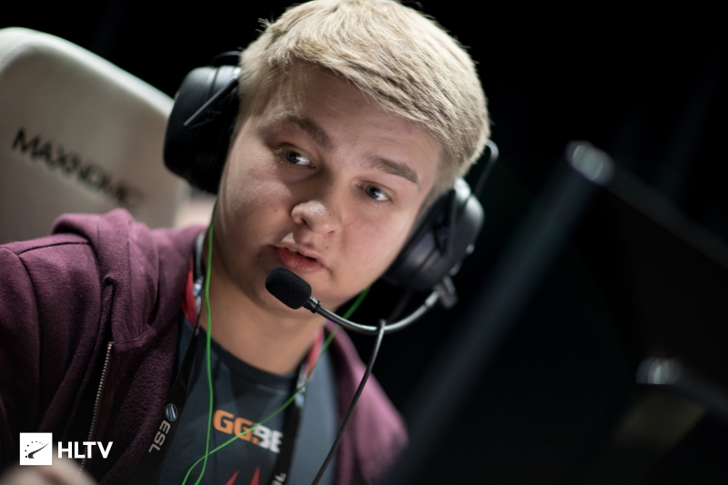 AVANGAR BEAT NIP IN THREE MAPS